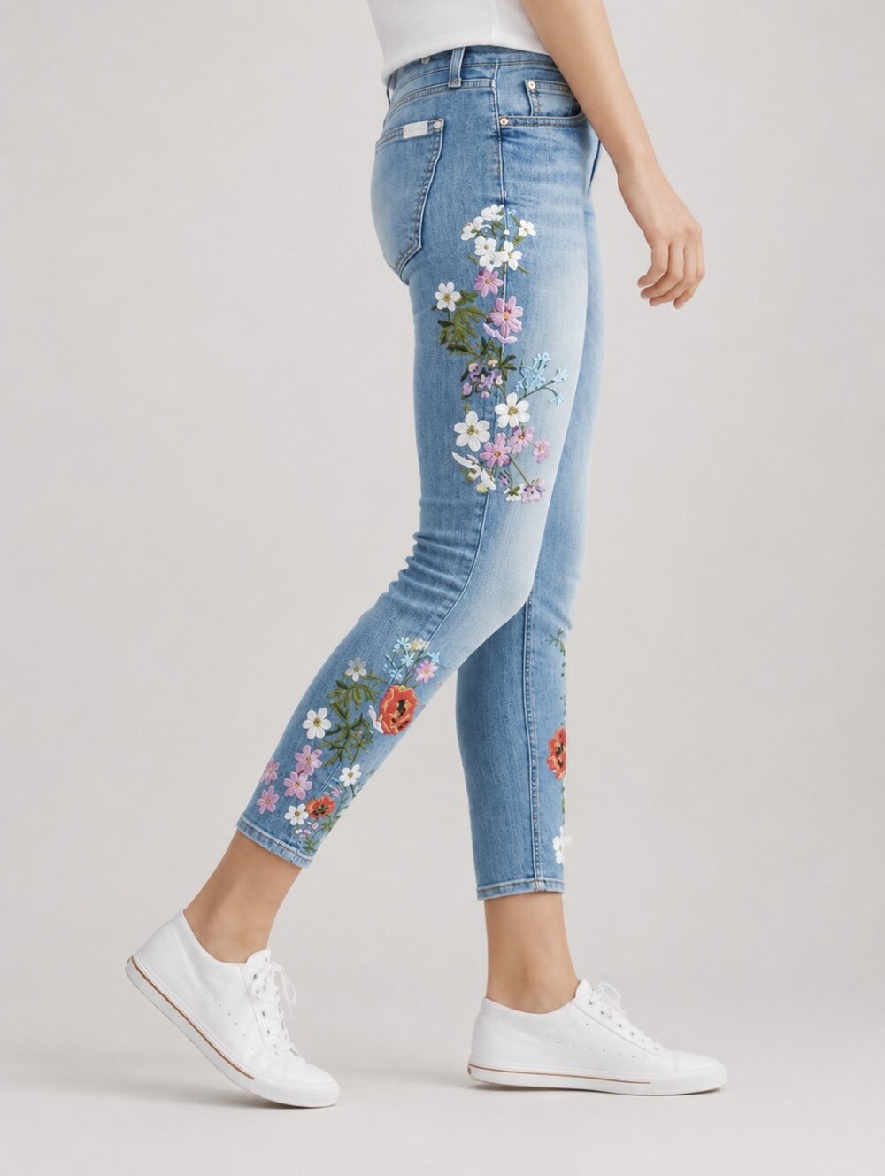 7 For All Mankind Floral Embroidered Skinny Jeans Light Riviera Womens Size 26